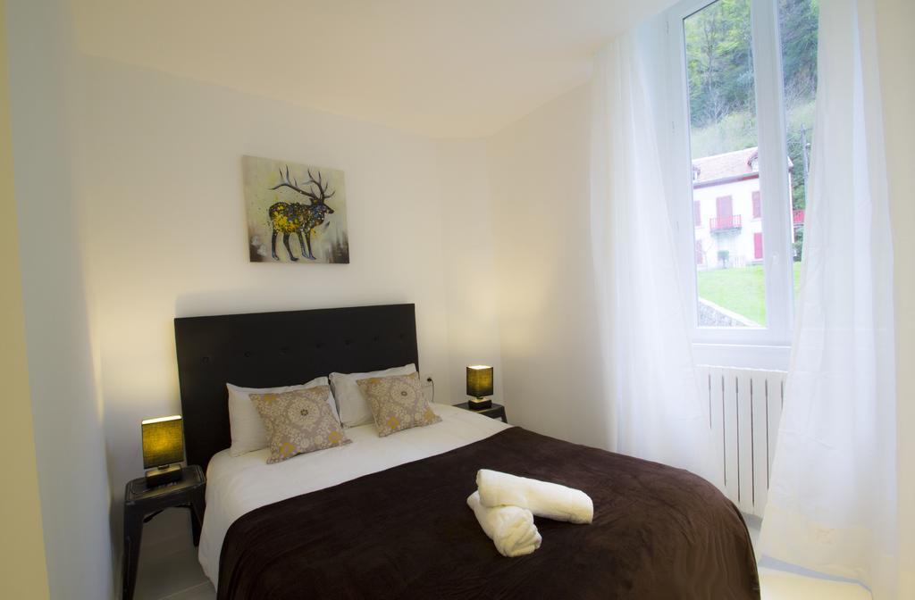Maison La Douane Laruns Extérieur photo